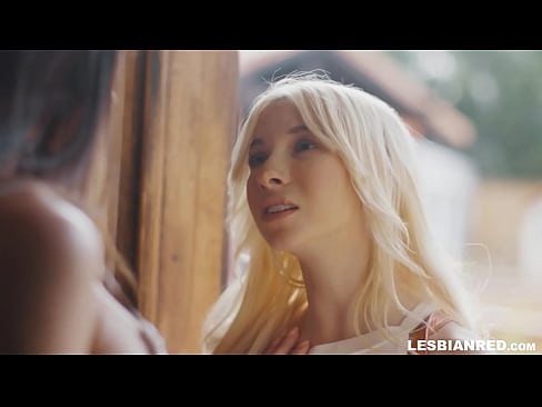 ❤️ Nwa agbọghọ na-abịa n'ụlọ a ọnwa ole na ole ka e mesịrị na-ejedebe na-eri ya stepmom si ọtụ ❌ Anal video ❤